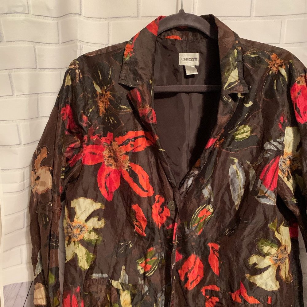 Chicos light silk blend blazer